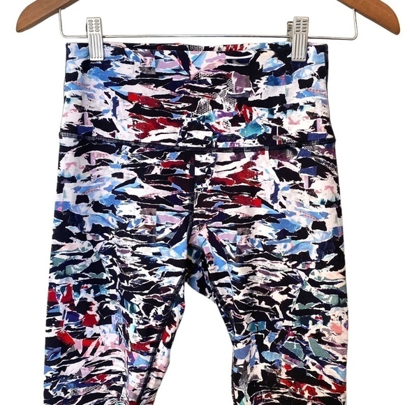 LULULEMON Wunder Under Hi-Rise Tight (Full-On Luxtreme 28") - Picture 13 of 14